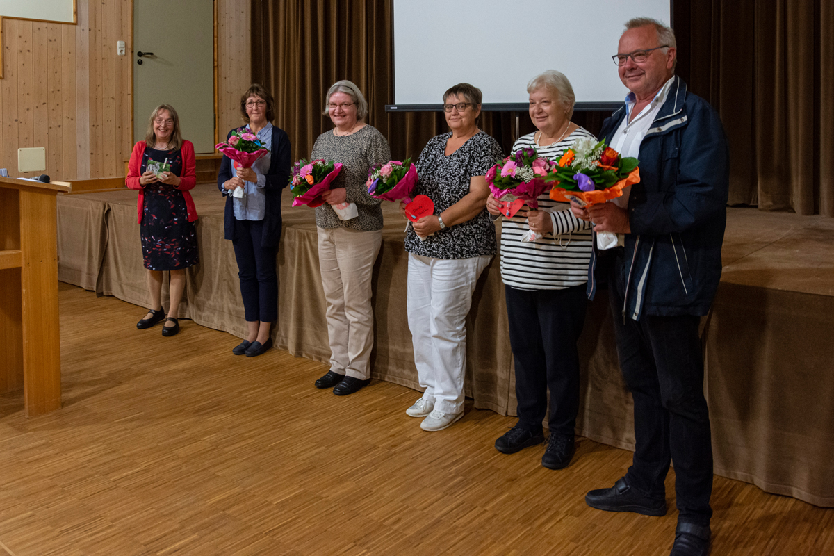 Gruppenbild Caritasverband für den Landkreis Kitzingen e.V. – 11 Jahre „Zeit für einander“, Schwarzach
